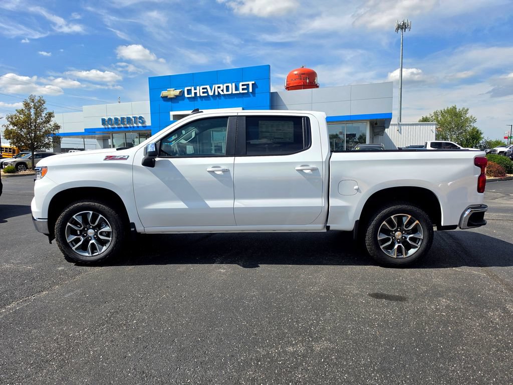 2026 Chevrolet Silverado 1500 LT - Photo 3