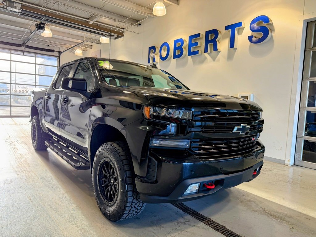 Used 2021 Chevrolet Silverado 1500 LT Trail Boss with VIN 1GCPYFED9MZ294070 for sale in Kansas City