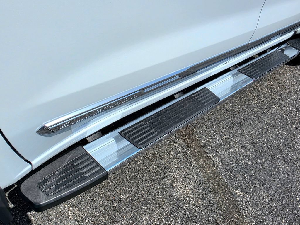 2026 Chevrolet Silverado 1500 High Country - Photo 17