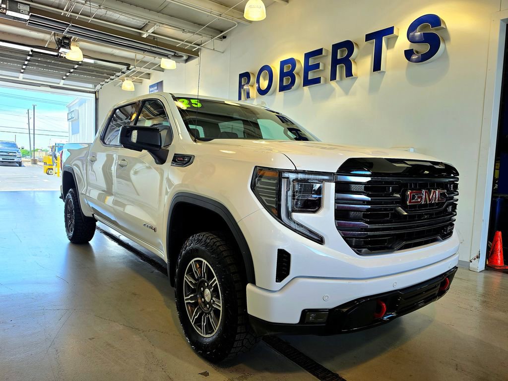 Used 2025 GMC Sierra 1500 AT4 with VIN 1GTUUEEL4SZ310995 for sale in Kansas City