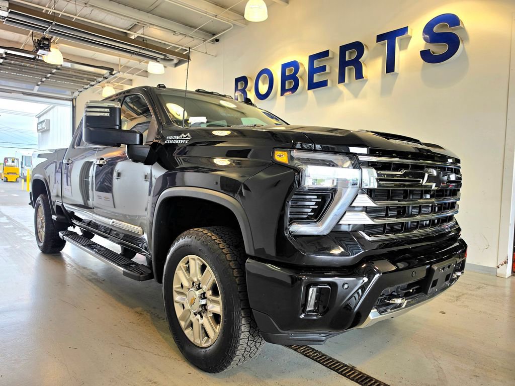 Used 2024 Chevrolet Silverado 2500HD High Country with VIN 2GC4YREY5R1197956 for sale in Kansas City