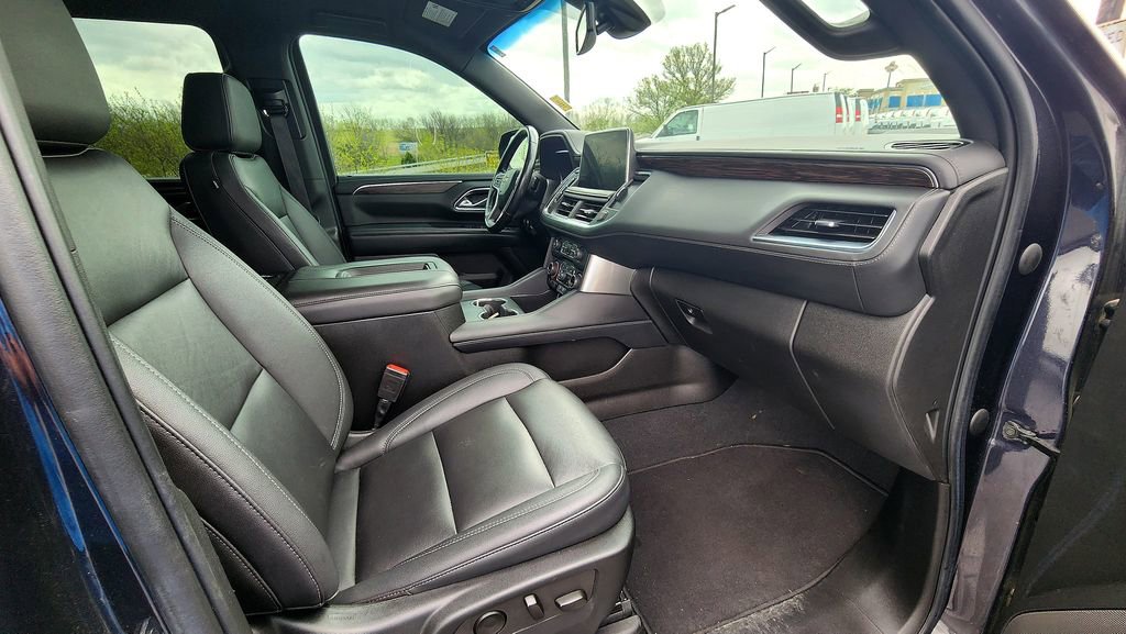 2022 Chevrolet Suburban LT - Photo 56