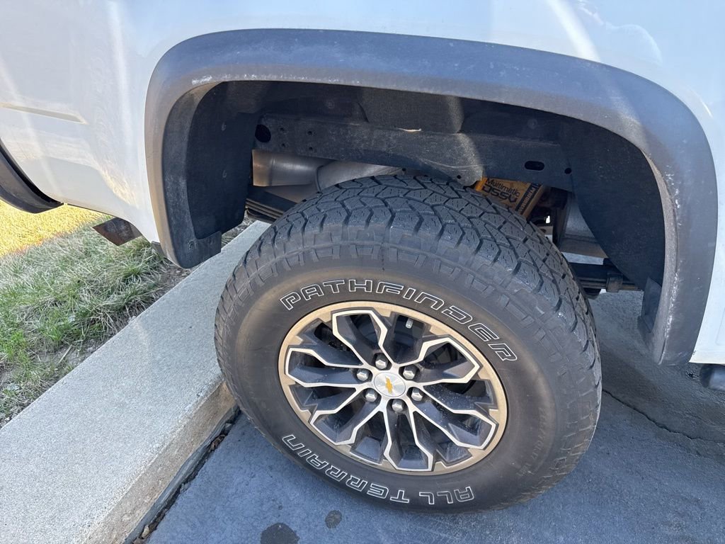 2022 Chevrolet Colorado ZR2 - Photo 21