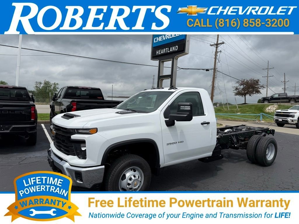 2026 Chevrolet Silverado HD Work Truck 4WD Regular Cab Long Box DRW's photo