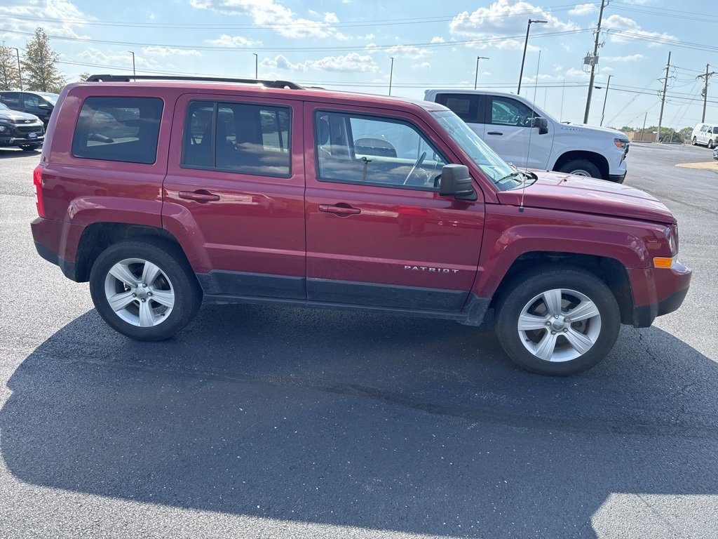 2013 Jeep Patriot Sport photo 2