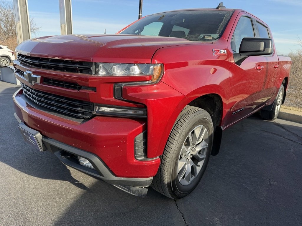 Used 2021 Chevrolet Silverado 1500 RST with VIN 1GCUYEED7MZ304155 for sale in Kansas City