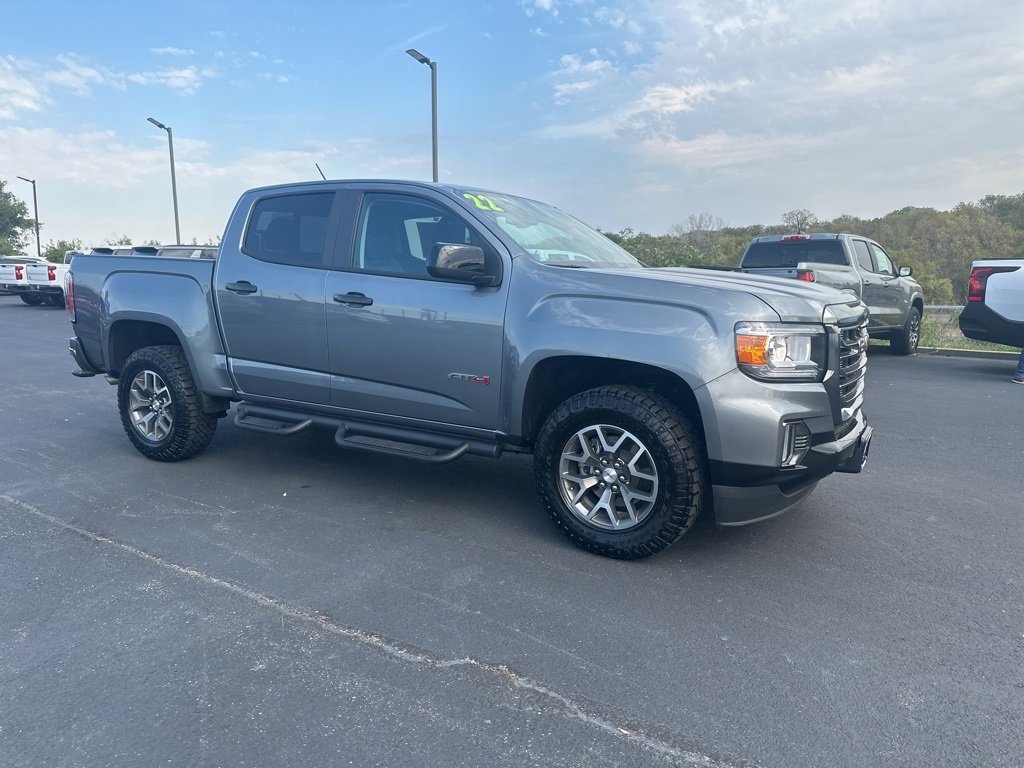 Used 2022 GMC Canyon AT4 with VIN 1GTG6FEN7N1310670 for sale in Kansas City