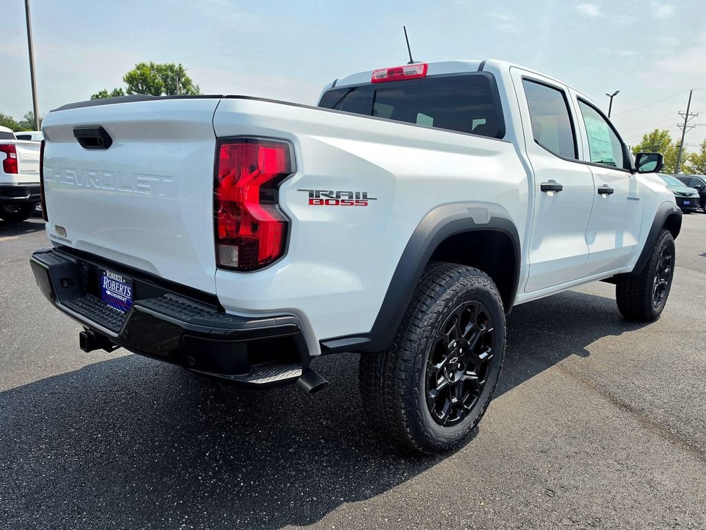 2026 Chevrolet Colorado Trail Boss - Photo 8