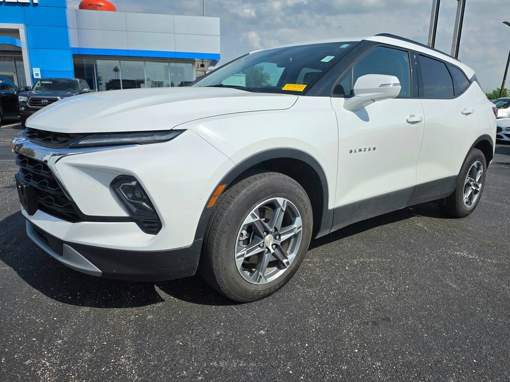 Used 2023 Chevrolet Blazer 3LT with VIN 3GNKBJRS5PS176470 for sale in Kansas City