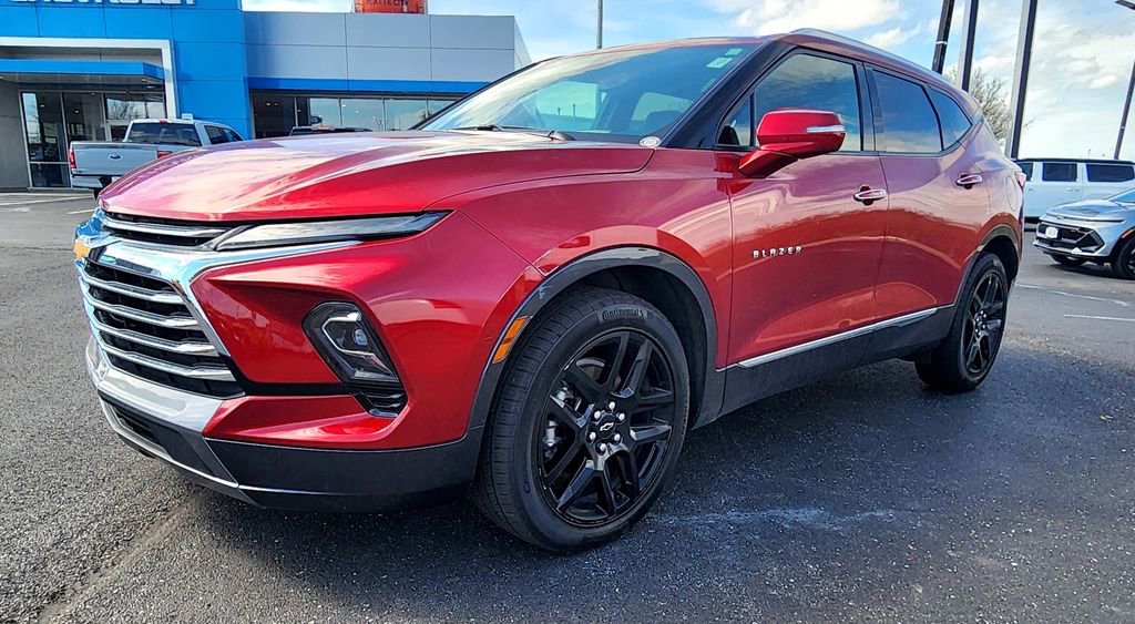 Used 2023 Chevrolet Blazer Premier with VIN 3GNKBLRS2PS202521 for sale in Kansas City