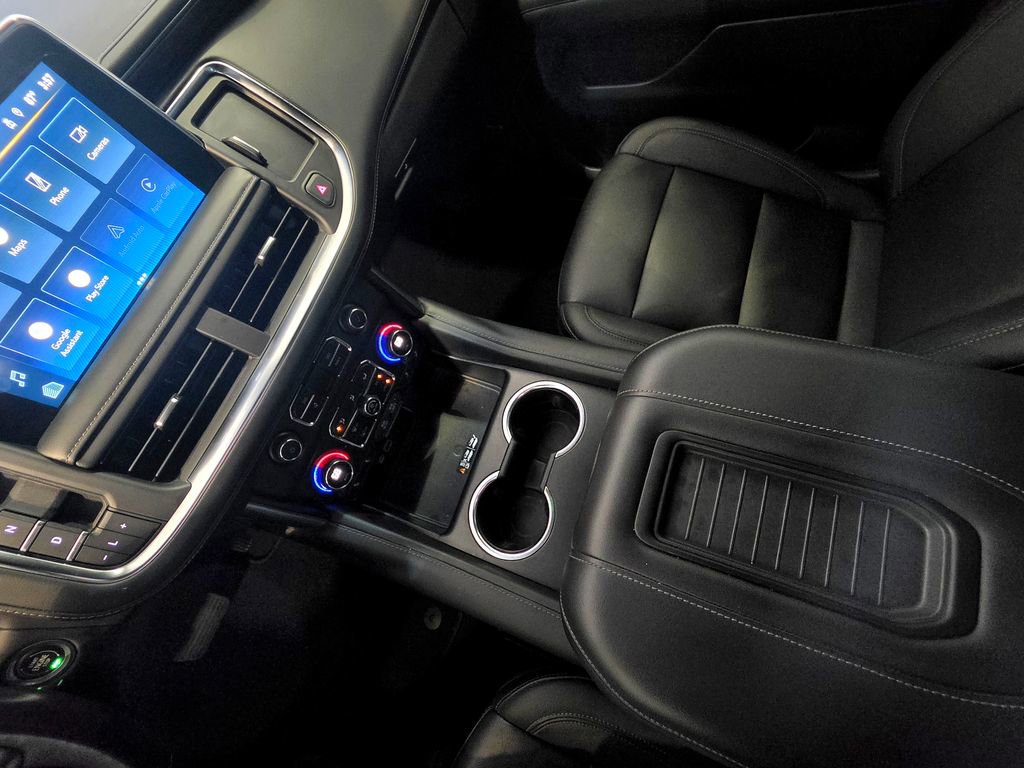 2022 Chevrolet Suburban LT - Photo 37
