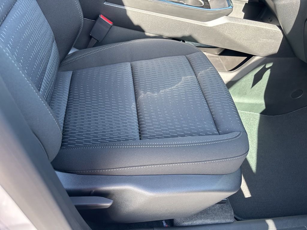 2026 Chevrolet Equinox LT - Photo 52