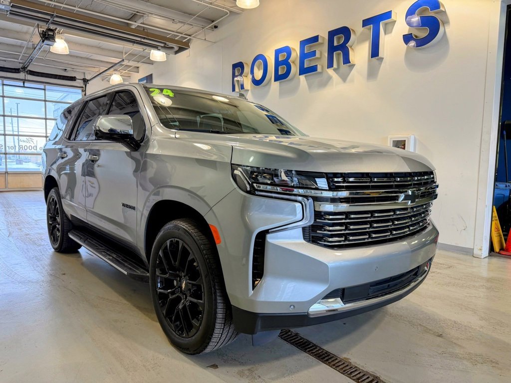 Used 2024 Chevrolet Tahoe Premier with VIN 1GNSKSKD5RR191946 for sale in Kansas City