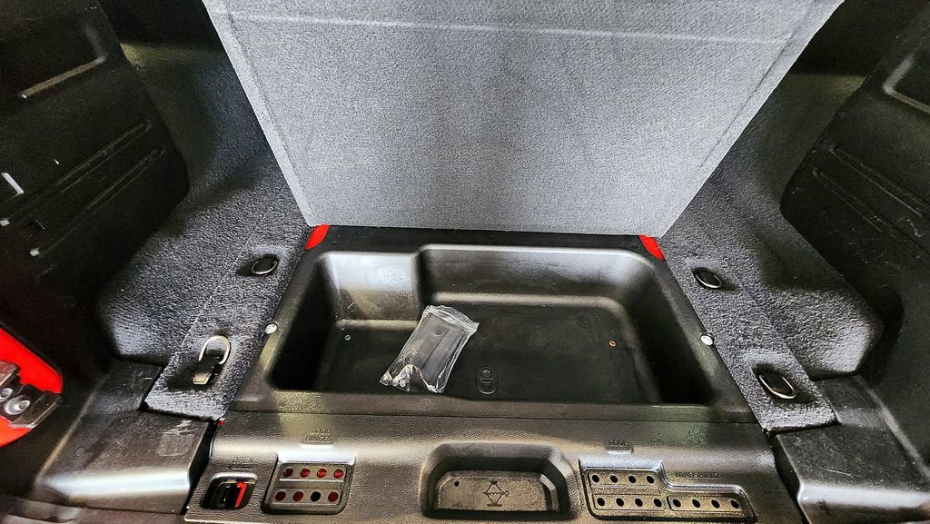 2021 Jeep Wrangler Unlimited Sahara Altitude - Photo 9