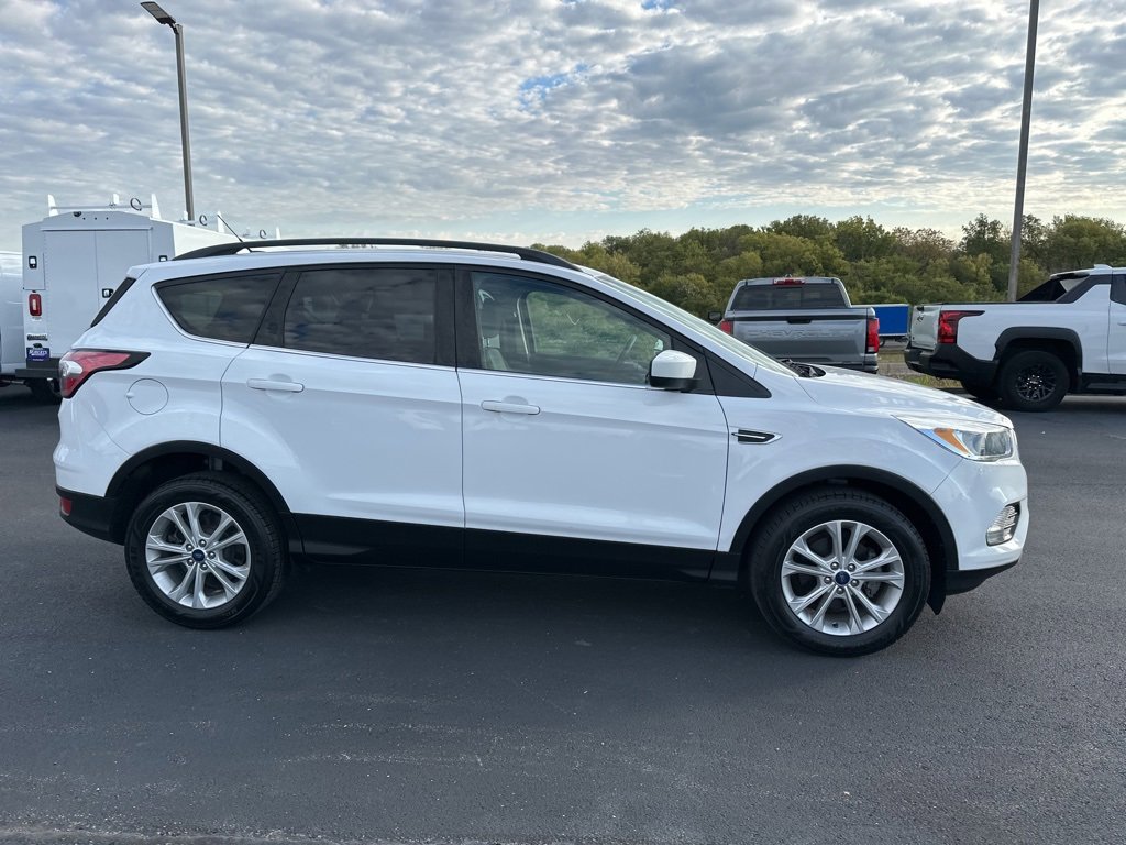 2018 Ford Escape SE photo 4