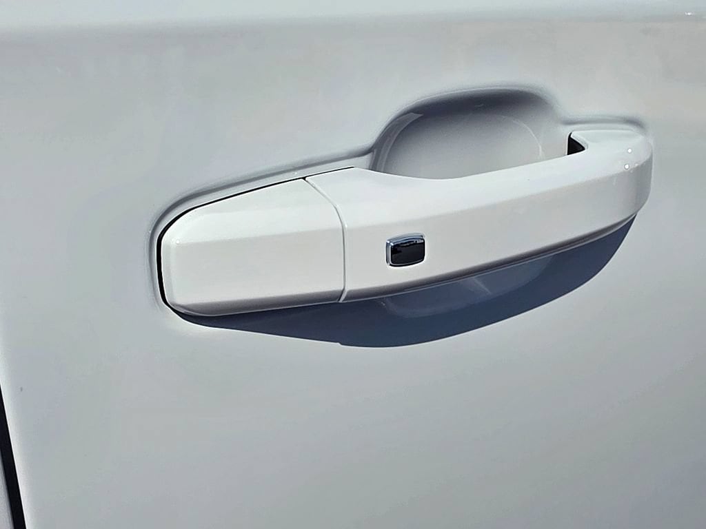 2026 Chevrolet Silverado 1500 LT - Photo 17