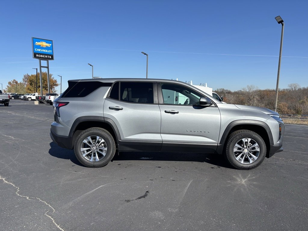 2026 Chevrolet Equinox LT photo 2
