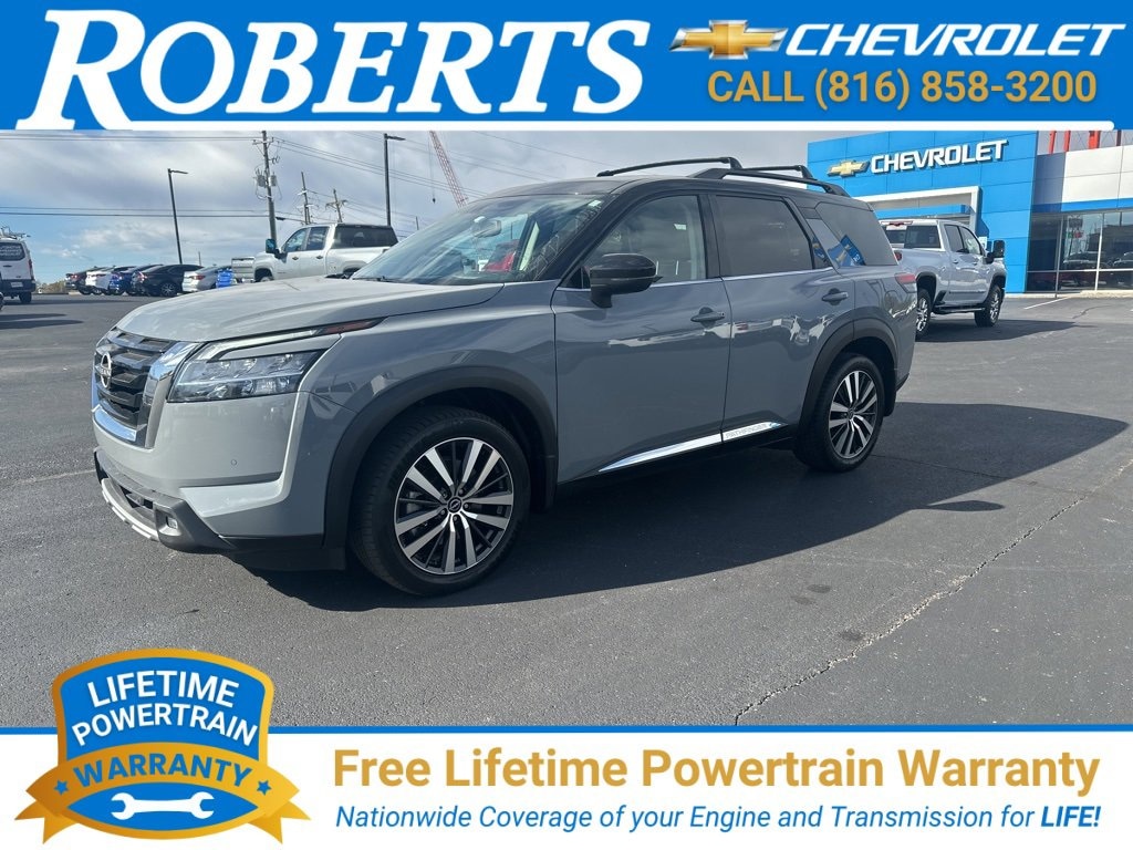 Used 2022 Nissan Pathfinder Platinum SUV