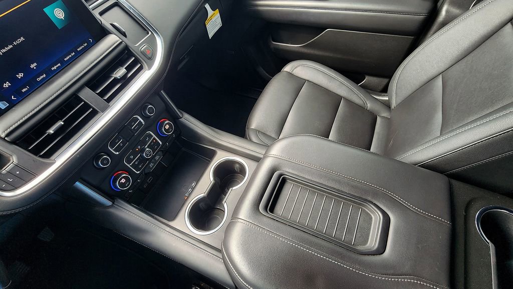 2022 Chevrolet Suburban LT - Photo 34