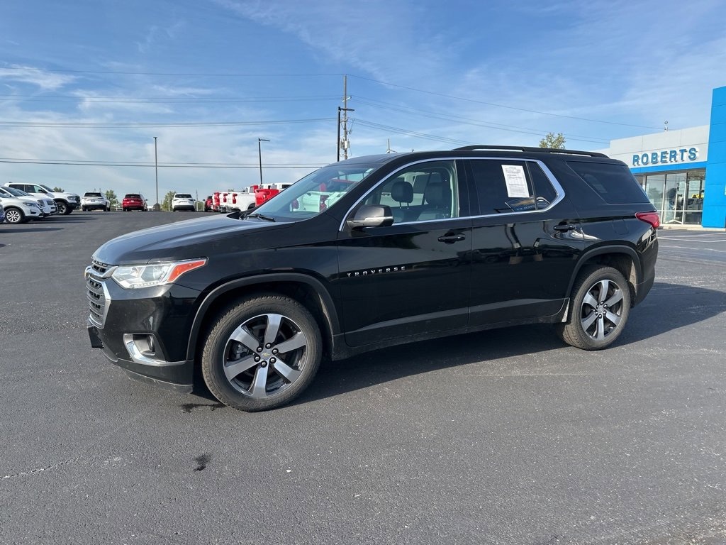 Used 2021 Chevrolet Traverse LT Leather SUV