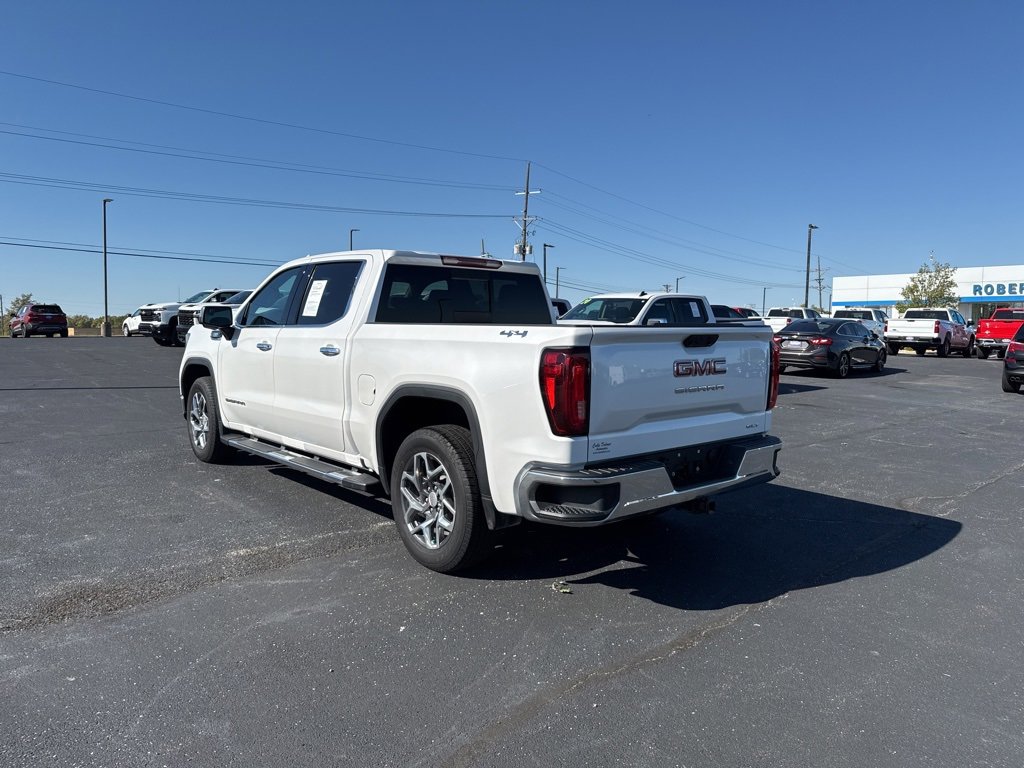 2023 Gmc Sierra 1500 SLT photo 3