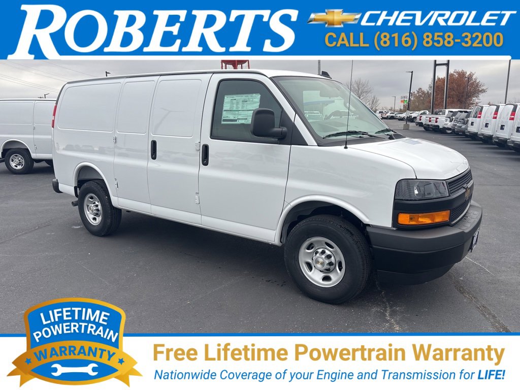 2025 Chevrolet Express Cargo Work Van's photo