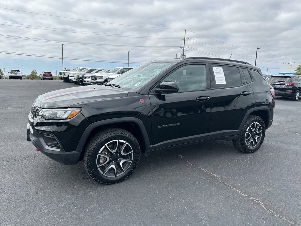 Used 2024 Jeep Compass Trailhawk SUV