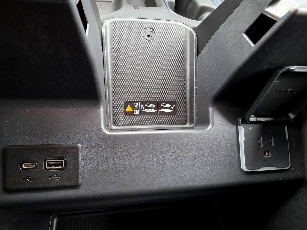 2023 Chevrolet Silverado 1500 High Country - Photo 43