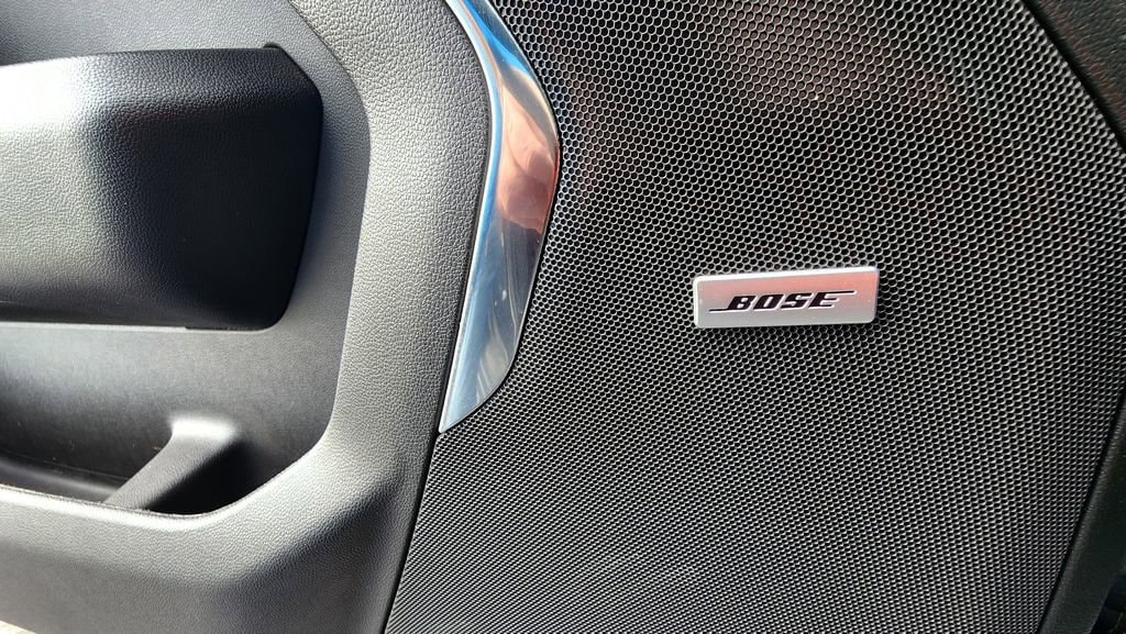 2022 Chevrolet Suburban LT - Photo 20