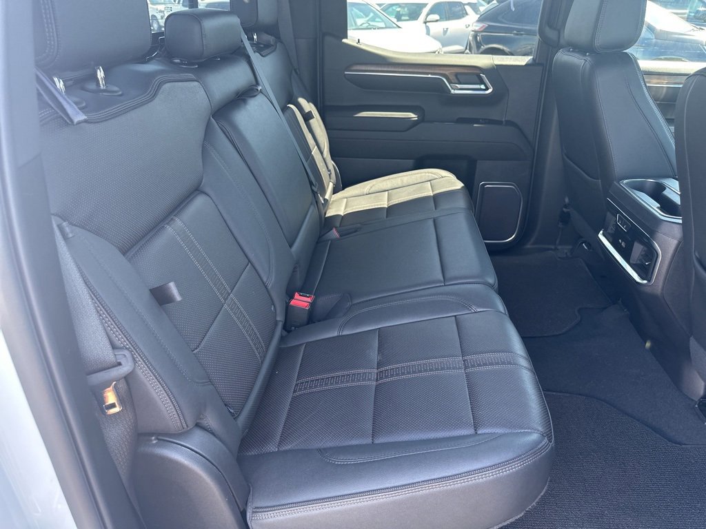 2023 Chevrolet Silverado 1500 High Country - Photo 30
