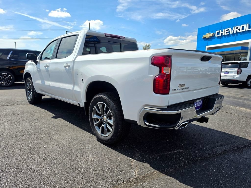 2026 Chevrolet Silverado 1500 LT - Photo 4
