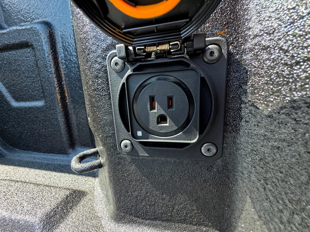 2026 Chevrolet Silverado 1500 LT - Photo 9