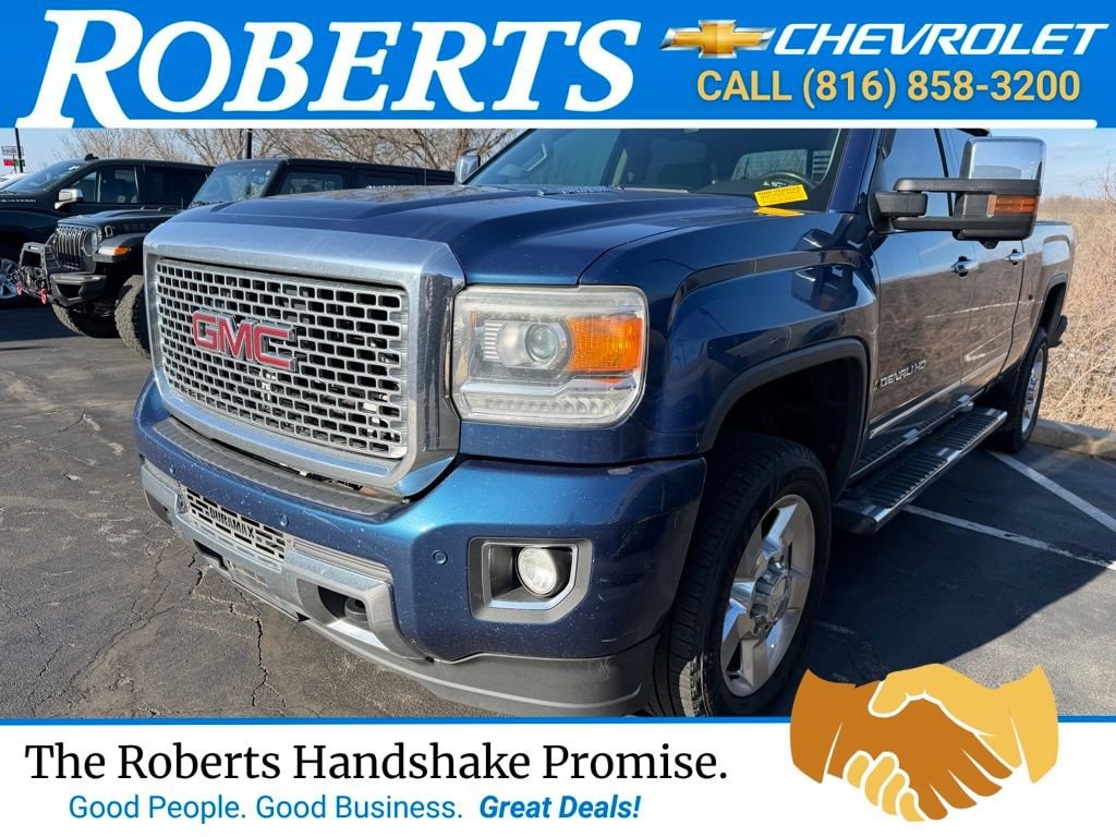 Used 2016 GMC Sierra 2500 Denali HD Denali with VIN 1GT12UE88GF127896 for sale in Kansas City