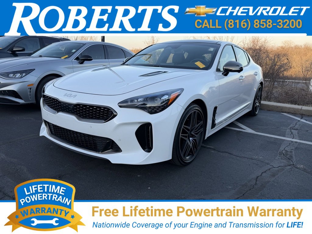 2023 Kia Stinger GT2's photo