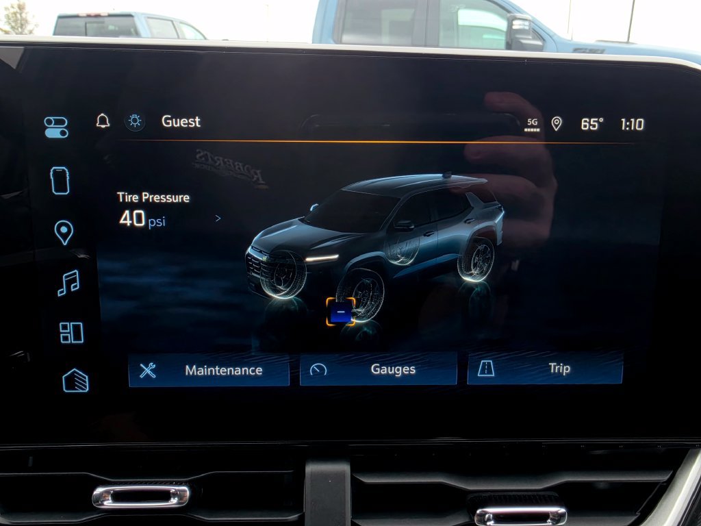 2027 Chevrolet Equinox LT - Photo 46