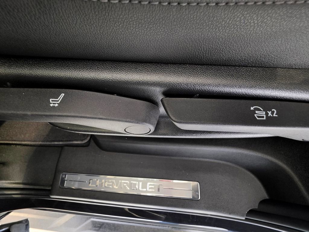 2022 Chevrolet Suburban LT - Photo 50