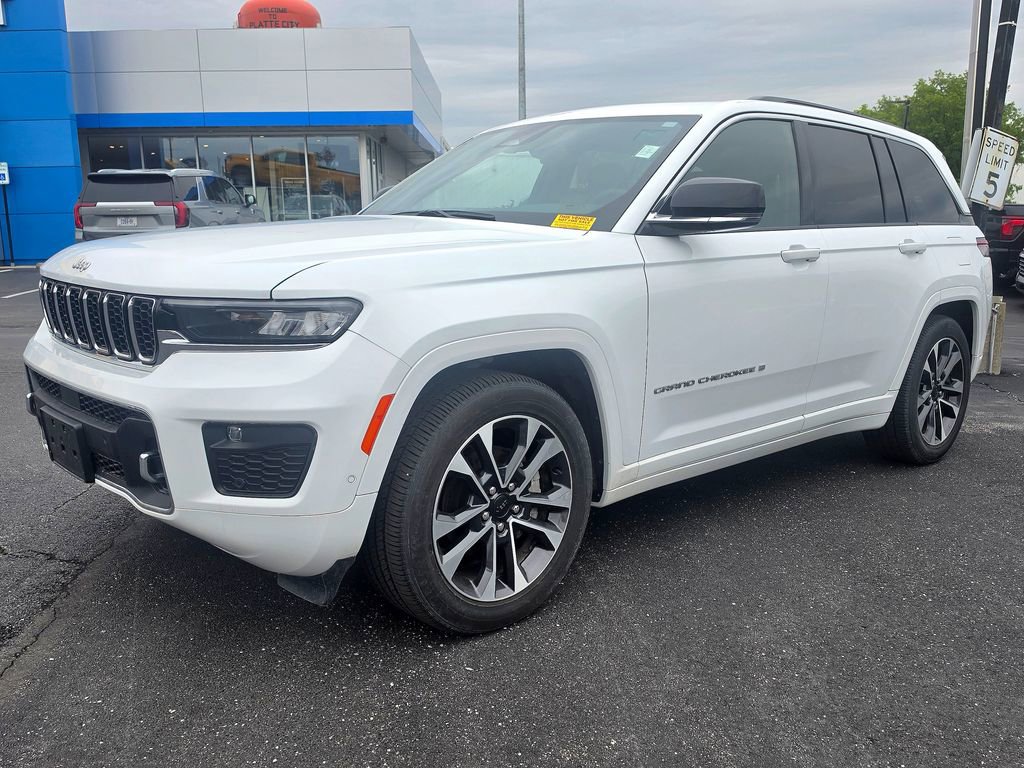 Used 2025 Jeep Grand Cherokee Overland with VIN 1C4RJHDGXS8654079 for sale in Kansas City
