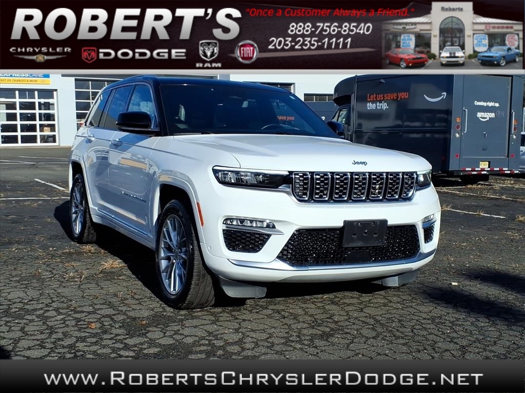 2022 Jeep Grand Cherokee Summit Reserve 4xe's photo