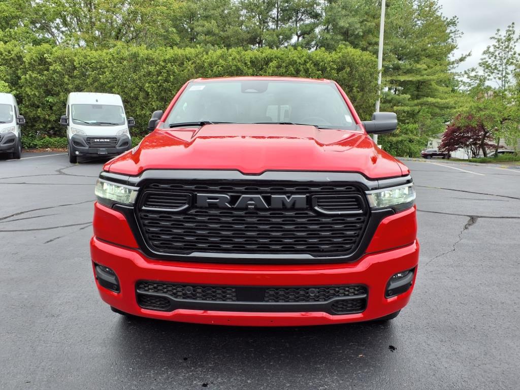 2025 Ram 1500 Tradesman photo 2