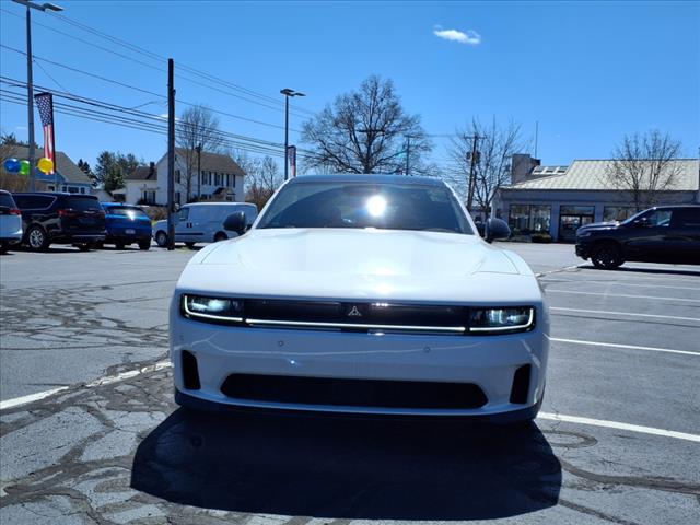 2024 Dodge Charger R/T Scat Pack photo 2