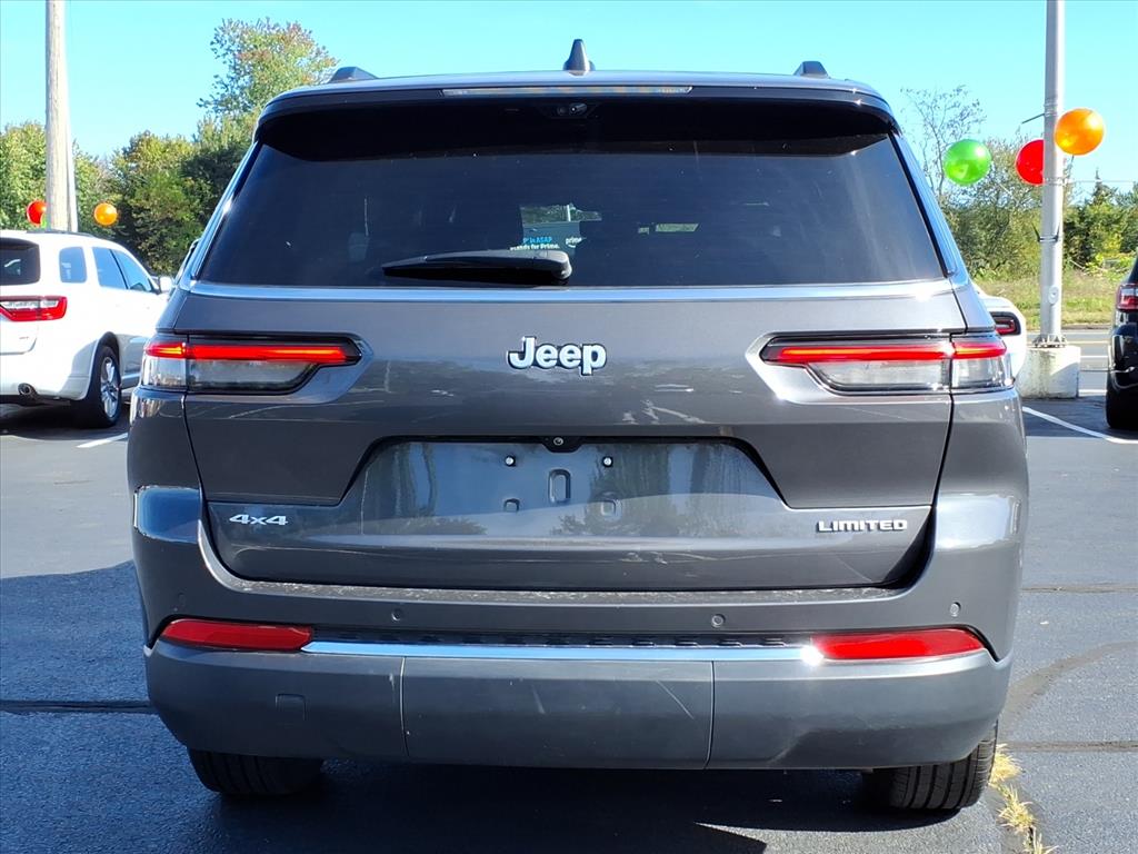 2024 Jeep Grand Cherokee Limited photo 4