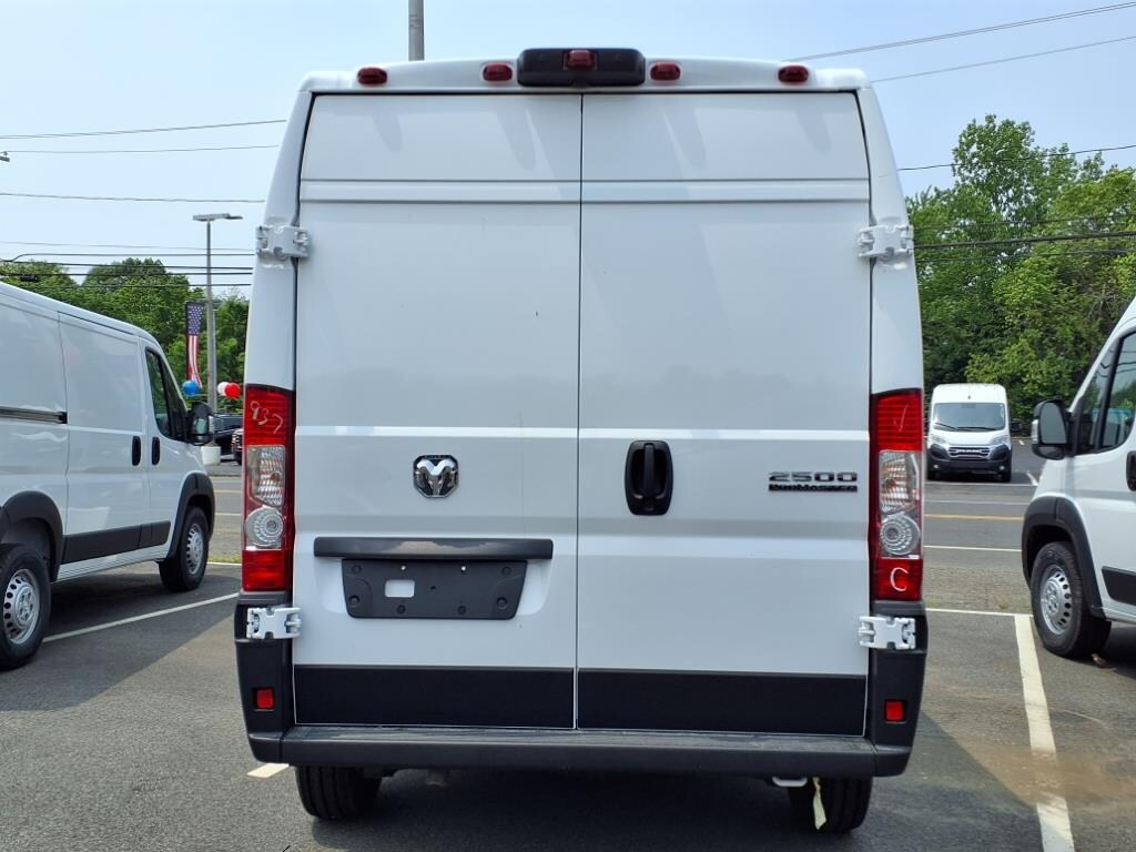 New 2025 Ram ProMaster PROMASTER 2500 TRADESMAN CARGO VAN HIGH ROOF 159' Cargo Van