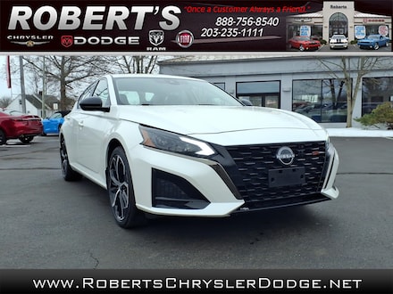 2023 Nissan Altima 2.5 SR Sedan