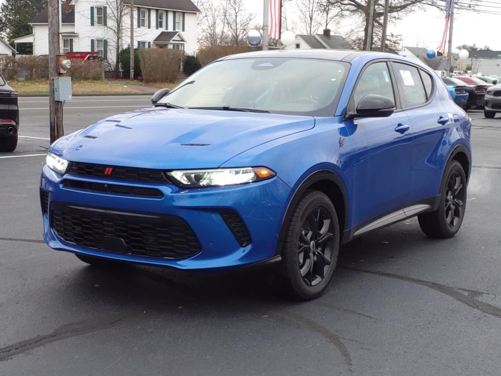 2024 Dodge Hornet R/T Plus photo 3