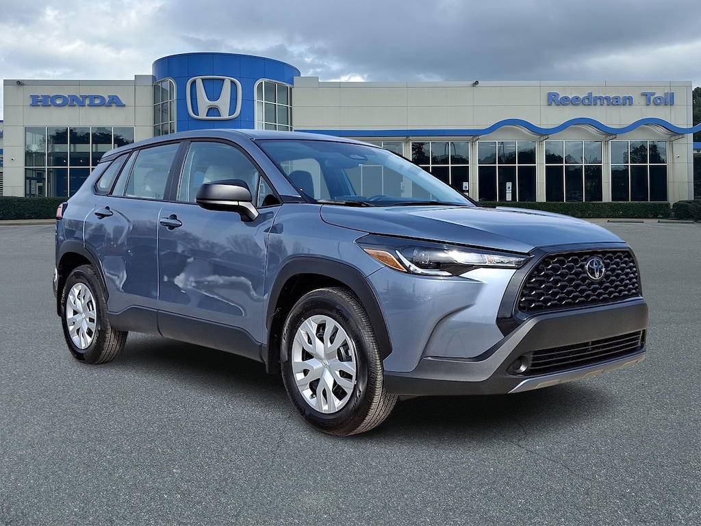 Used 2025 Toyota Corolla Cross L Sport Utility