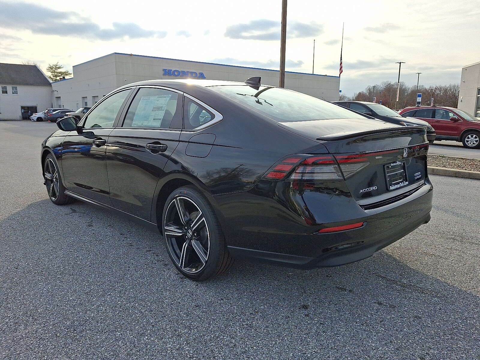 2025 Honda Accord Hybrid Sport photo 2