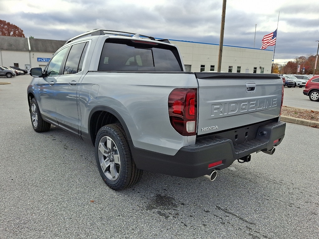 New 2026 Honda Ridgeline RTL Crew Cab Pickup