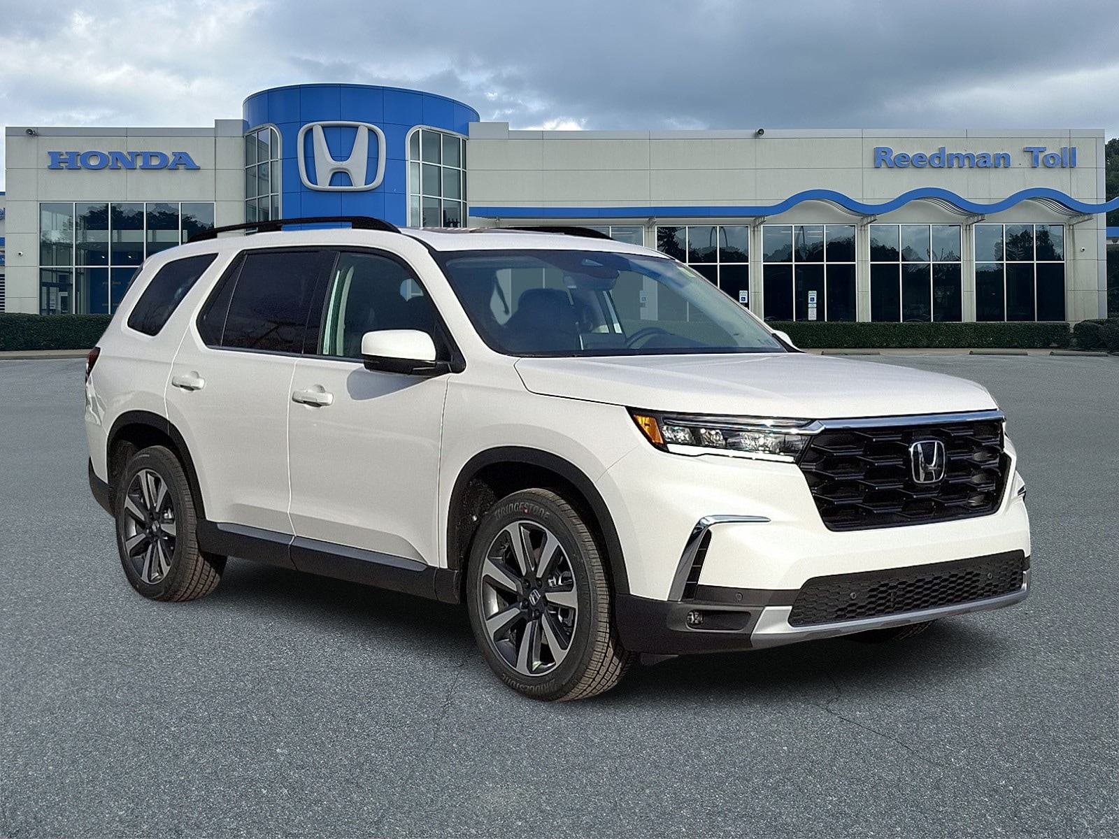 2025 Honda Pilot Sport Utility 