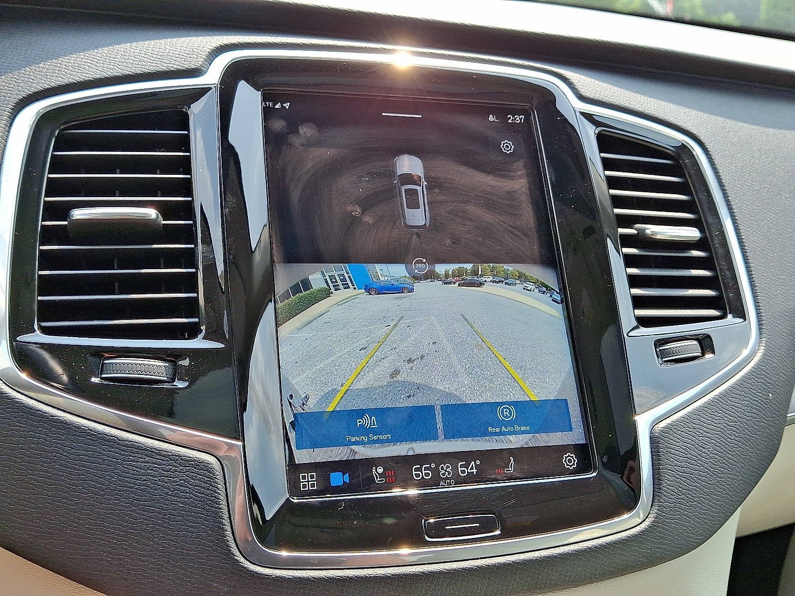 2023 Volvo XC90 Plus - Photo 19