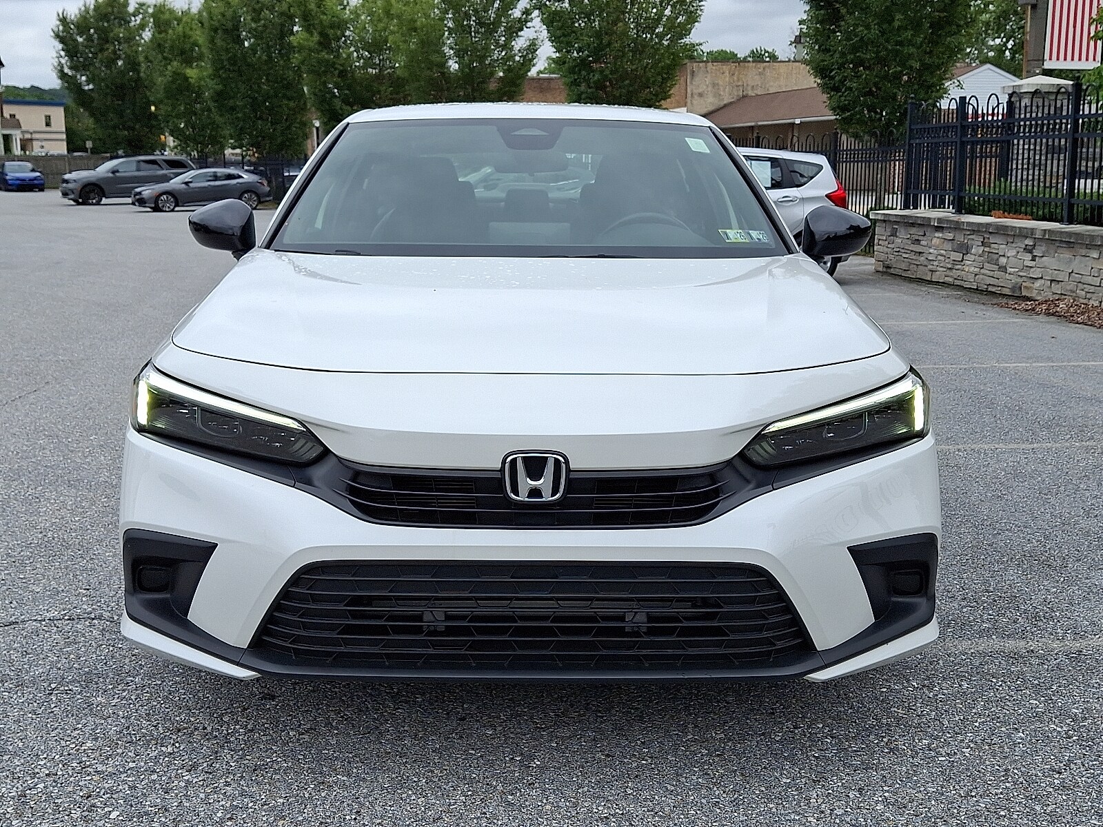 2022 Honda Civic Sport photo 2